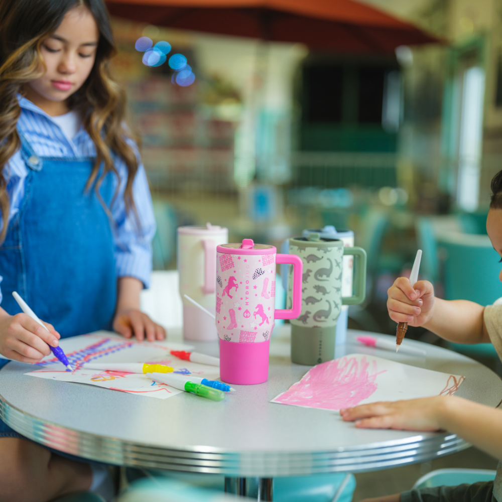 daisy-checkers-a0 Web-Product_Images-TRVL_20-Daisy_Checkers-8.png